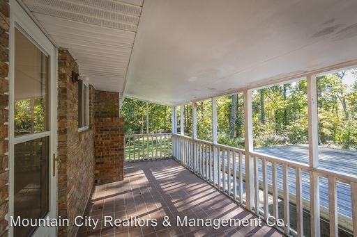 624 Miles Rd - Photo 3 of 9