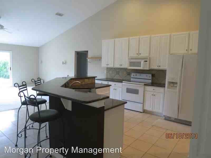 12892 Chets Creek Dr N - Photo 2 of 17