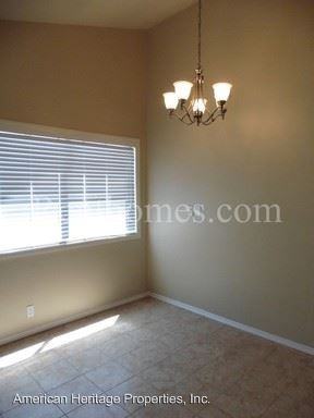 1020 La Mesa Ave - Photo 3 of 30