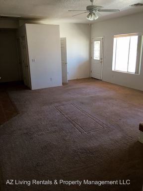 9703 Vista Dr - Photo 3 of 11