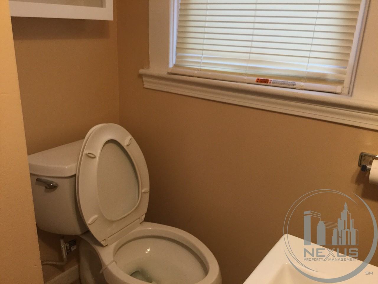 76 Hamlin St - Photo 3 of 14