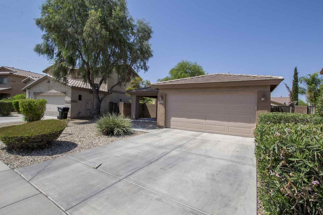 3618 N 131st Dr - Photo 3 of 19