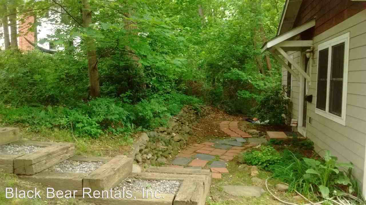 80 Oakwood St - Photo 2 of 15