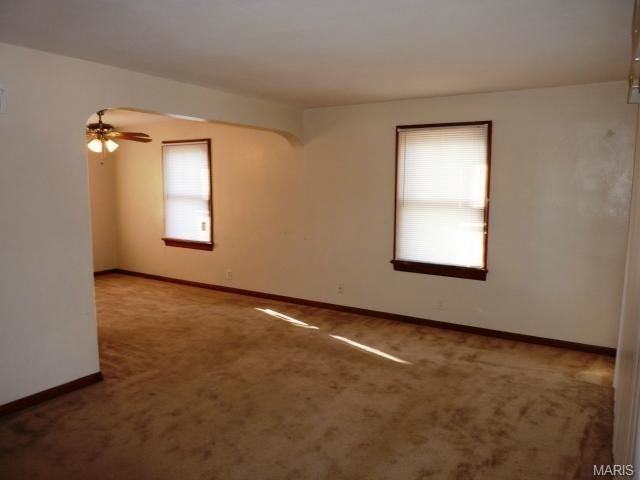 9430 Trescott Ave - Photo 2 of 11