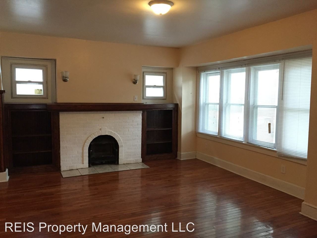 2182-84 N 48th St - Photo 3 of 22