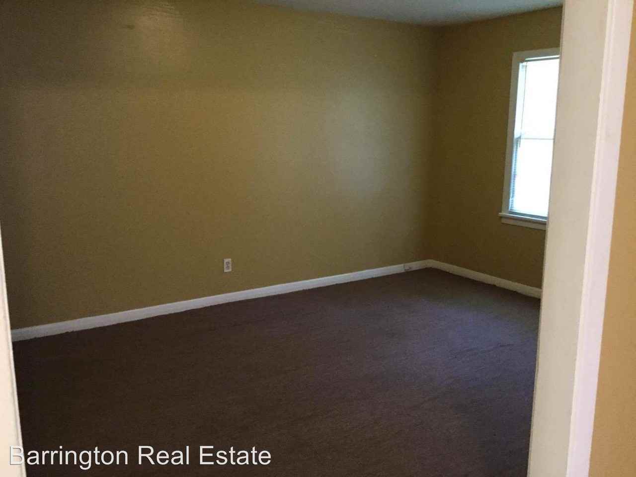 1373 5th Pl NW - Photo 2 of 4