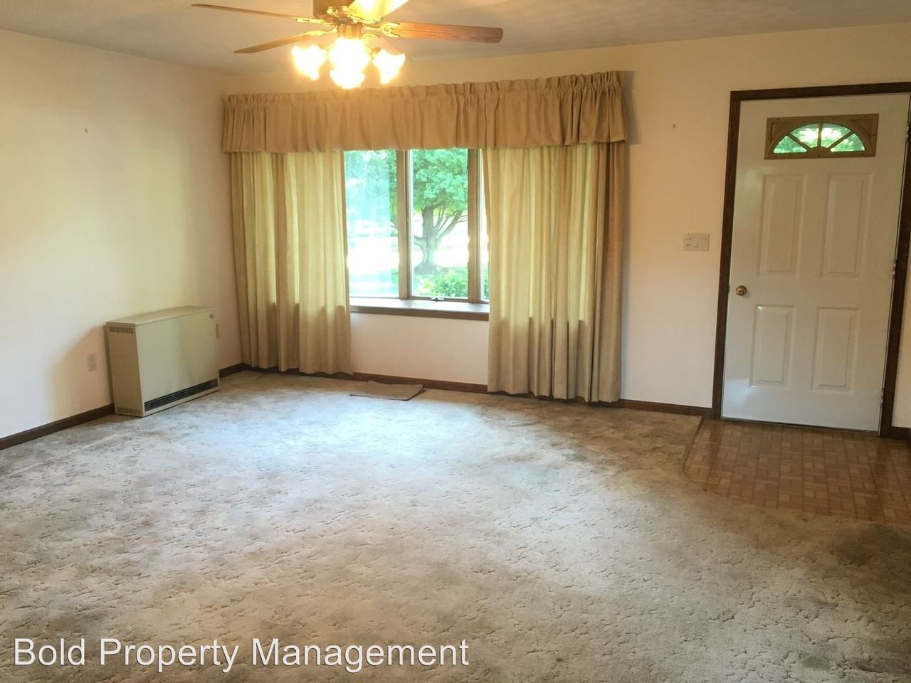 545 Woleber Rd - Photo 2 of 24