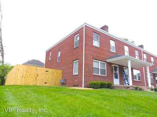 2889 Wicklow Rd - Photo 2 of 40
