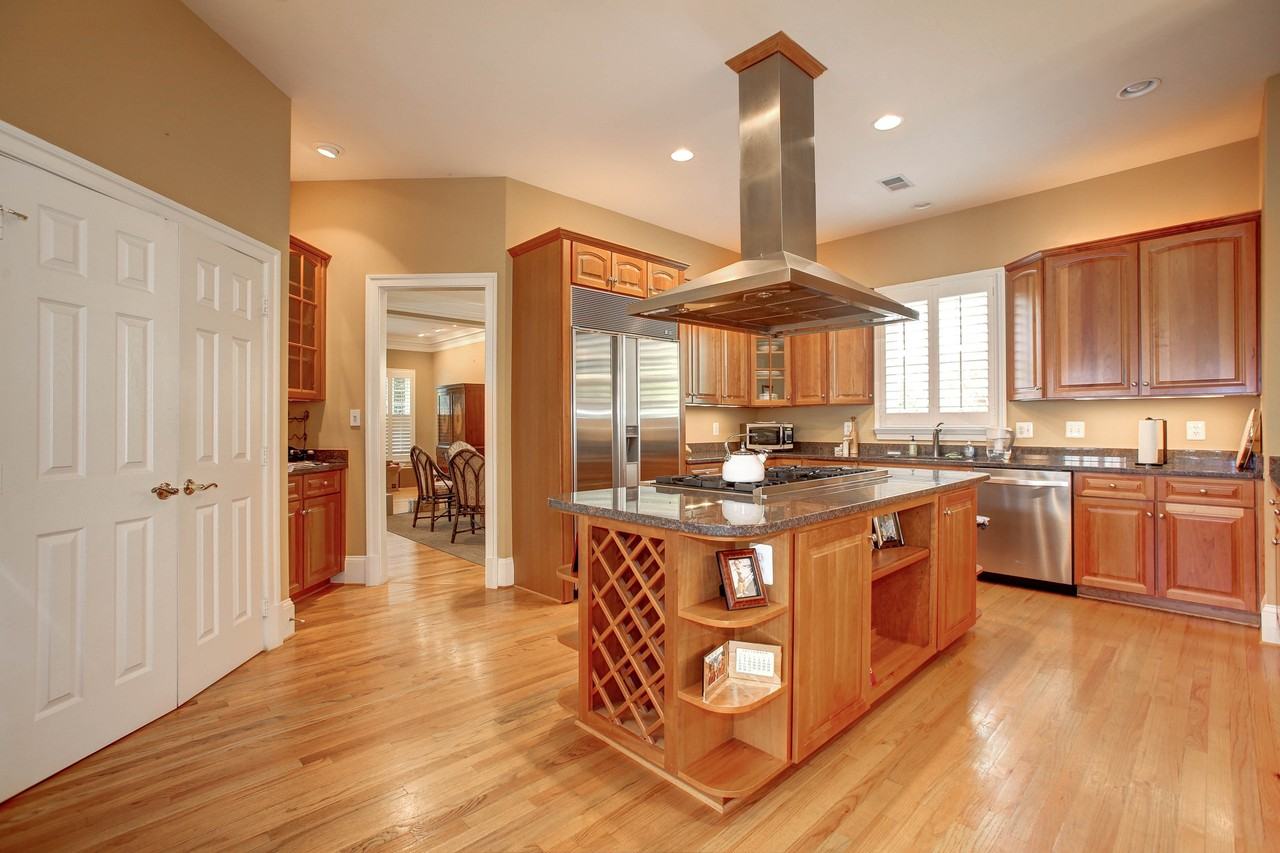 9868 Palace Green Way - Photo 2 of 31