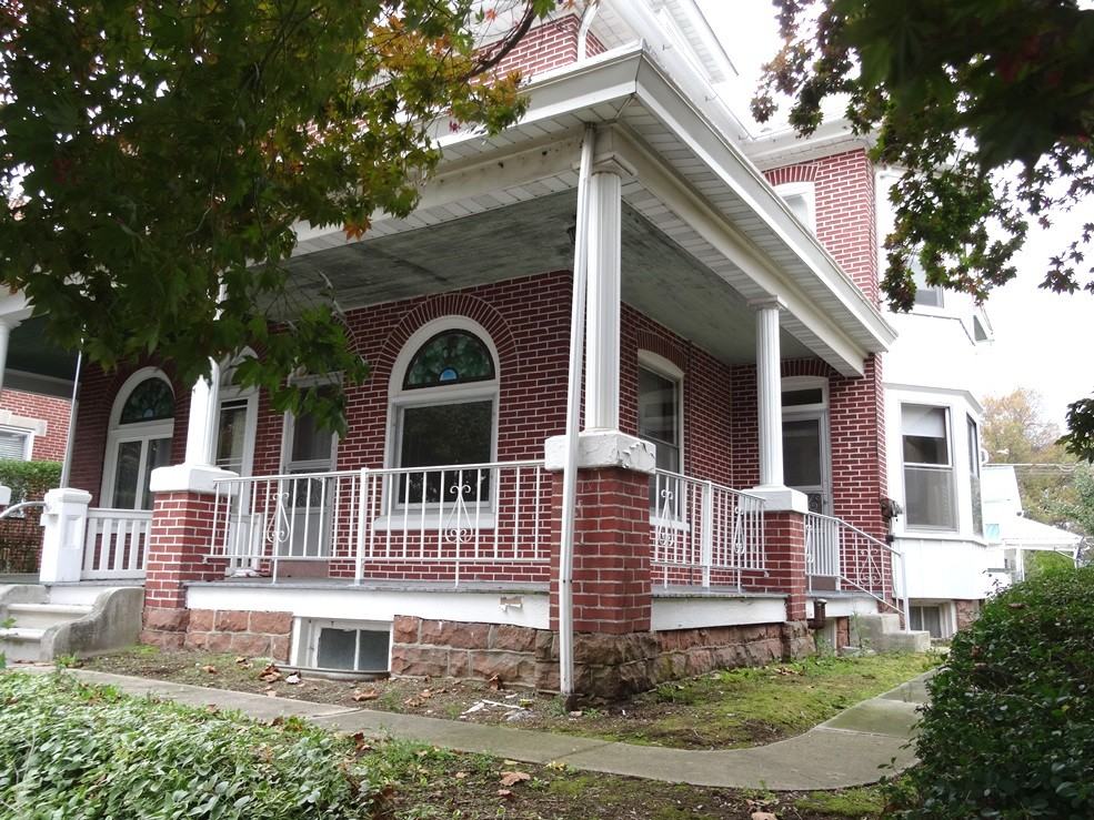 116 N 6th St - Photo 2 of 16