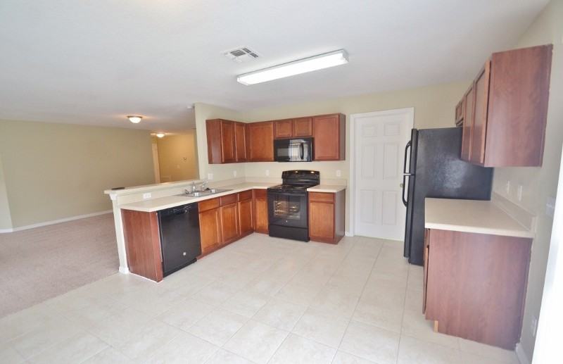 948 Windrose Dr - Photo 2 of 15