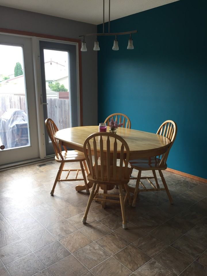 16 Lake Fall Place - Photo 2 of 6