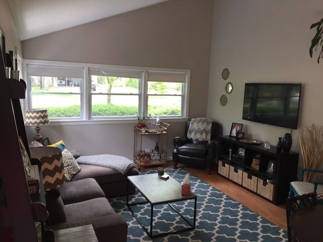 1471 Arbor Ave - Photo 2 of 8