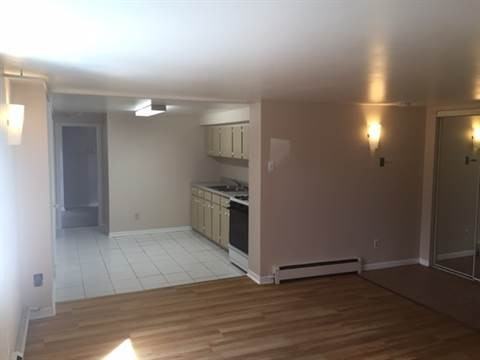 3461 Albion Rd N - Photo 3 of 5