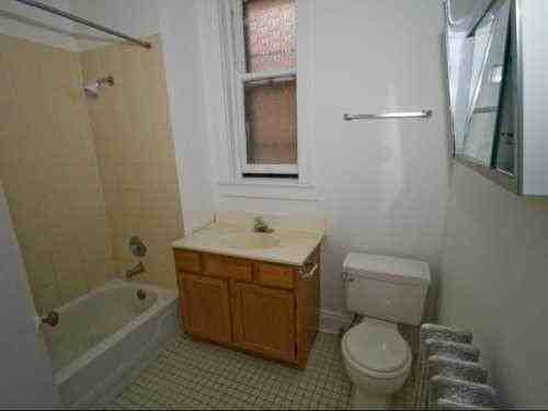 5507-5509 S. Hyde Park Boulevard - Photo 2 of 24