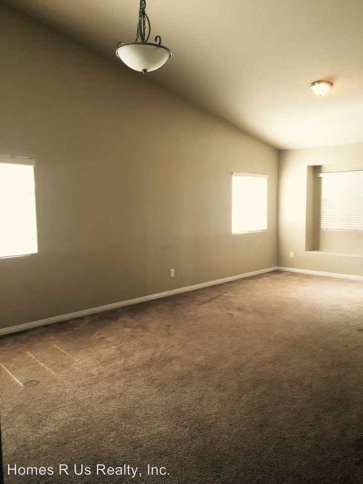 11500 Ocean Wave Dr - Photo 2 of 8