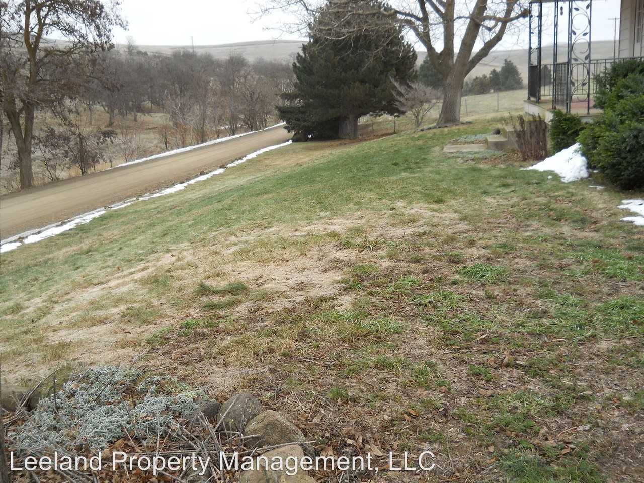 3450 Pine Hollow Rd - Photo 2 of 3