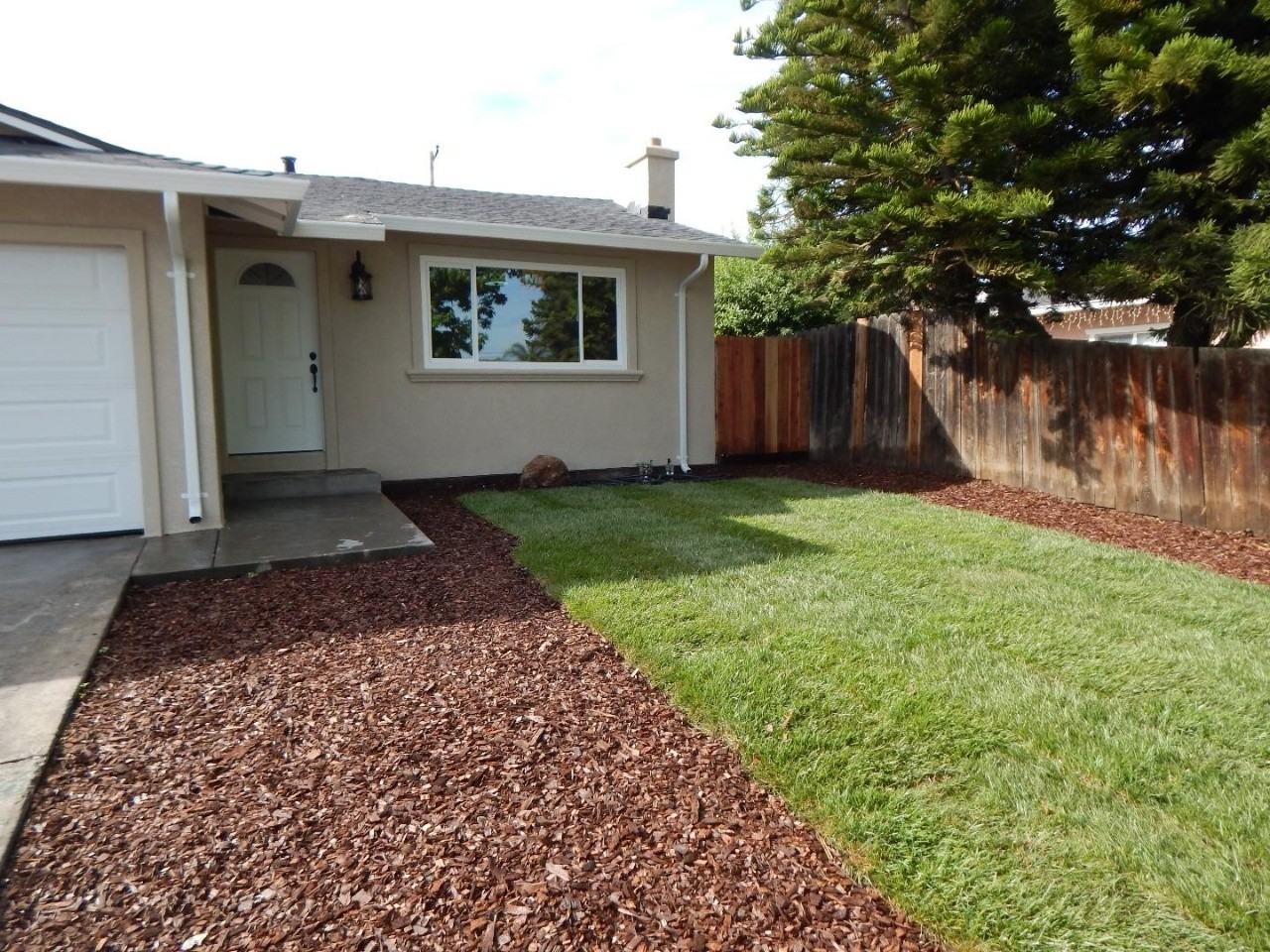 3182 Modred Dr - Photo 2 of 8