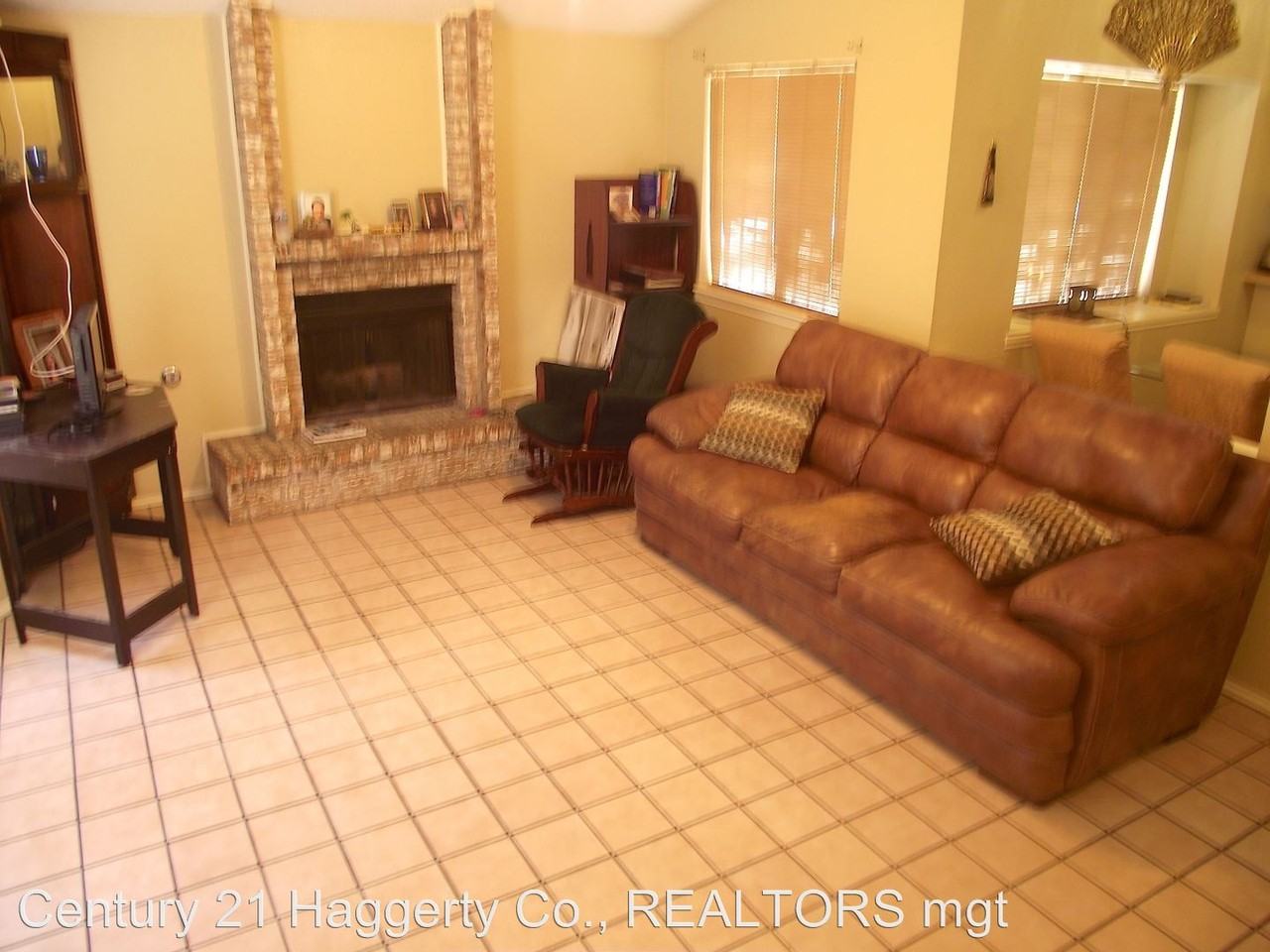 633 Mary Stuart Dr - Photo 3 of 10