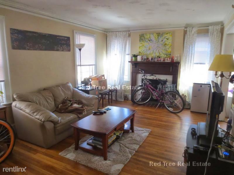 30 Harris St #6 - Photo 2 of 6