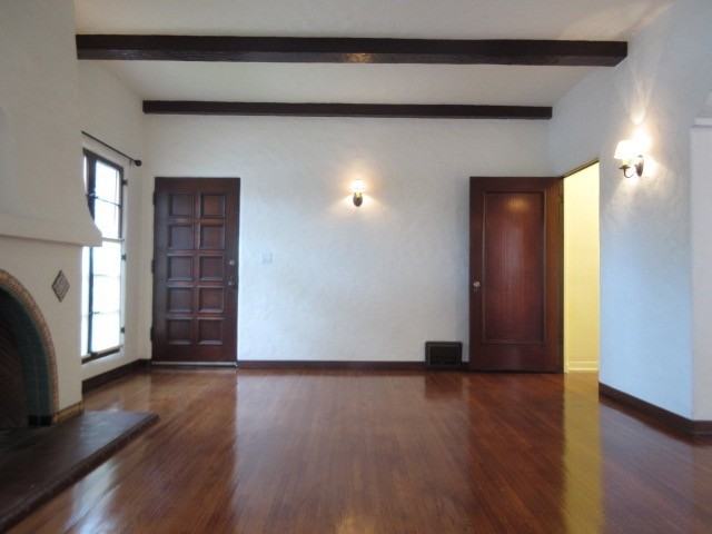 252 S Sycamore Ave - Photo 3 of 41