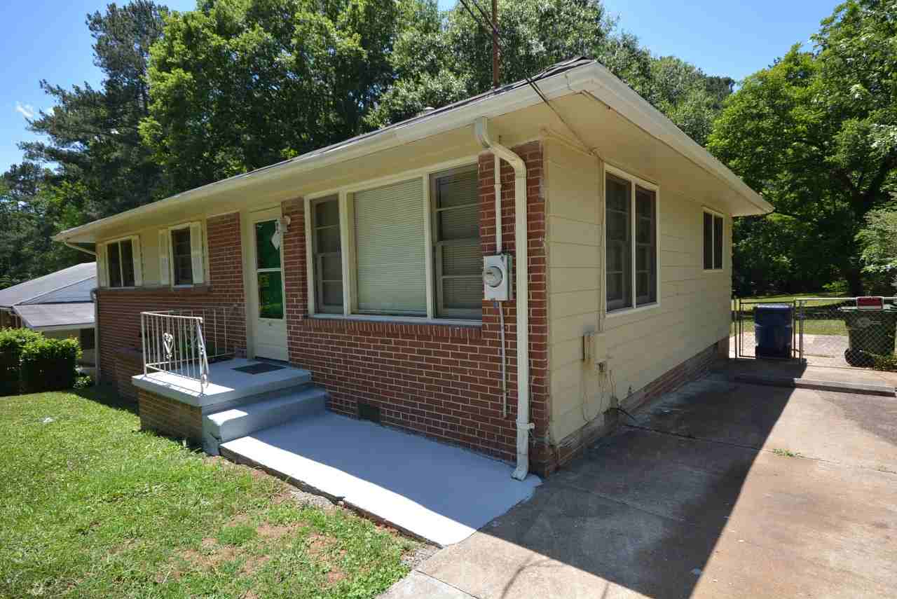 1967 Marvin Ln SW - Photo 2 of 30