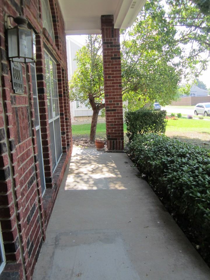 8001 Eagle Dr - Photo 2 of 2