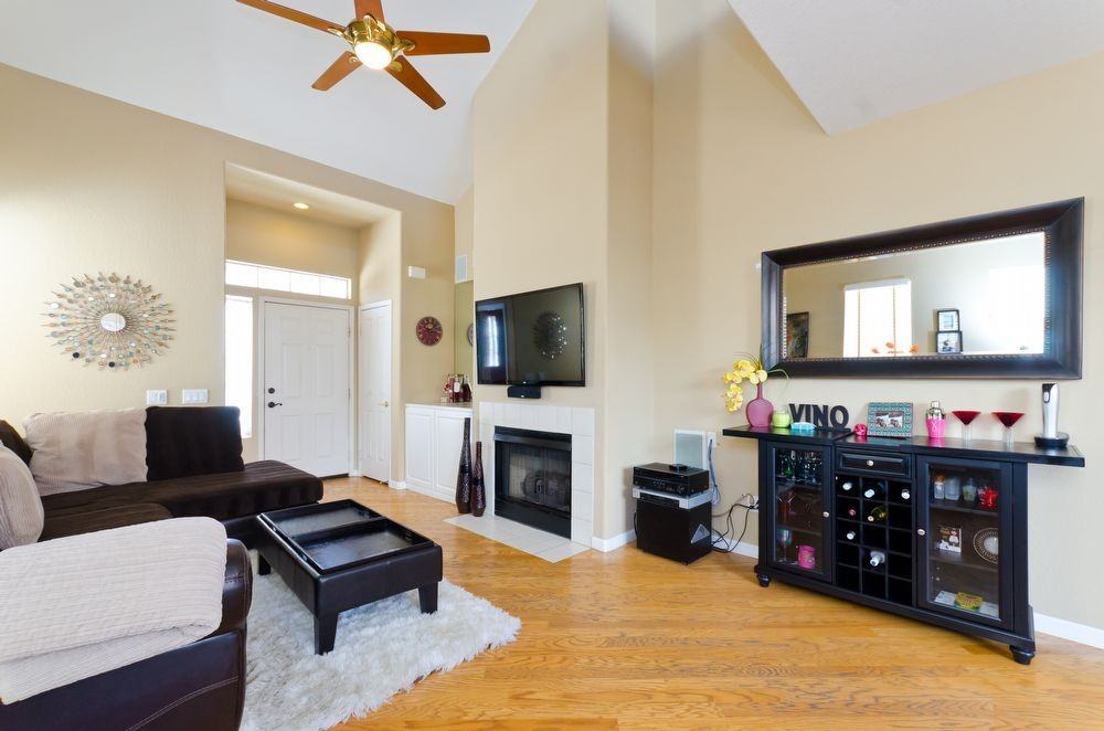 30805 Ferrara Ct - Photo 2 of 22