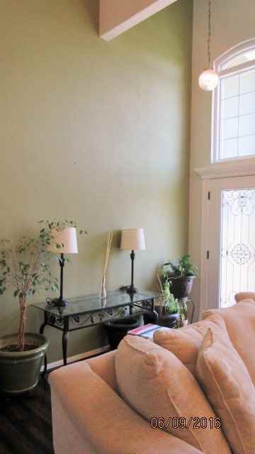 3864 Lynwood St - Photo 2 of 26