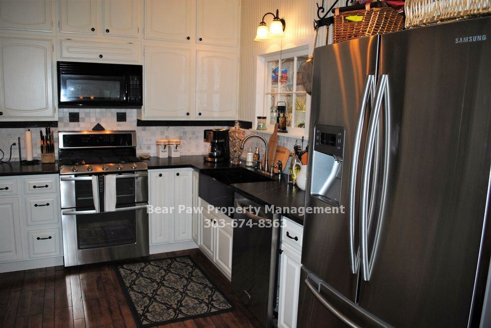 4773 S Cedar Rd - Photo 3 of 28