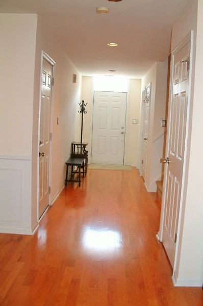 31 Washington Ct - Photo 2 of 13