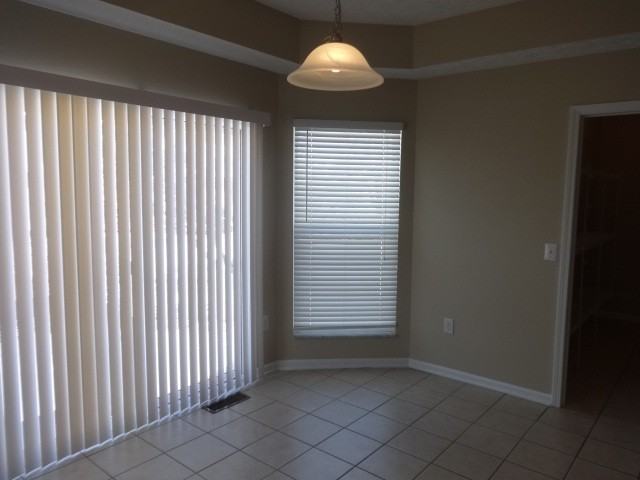 994 Mueller Ct - Photo 3 of 12