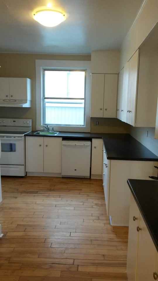 2195 Deschênes Street - Photo 2 of 8