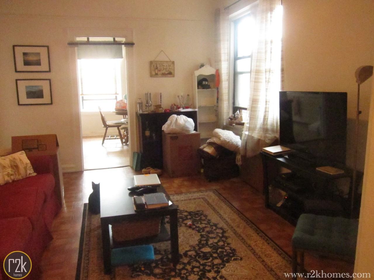 30-13 Astoria Boulevard - Photo 2 of 8