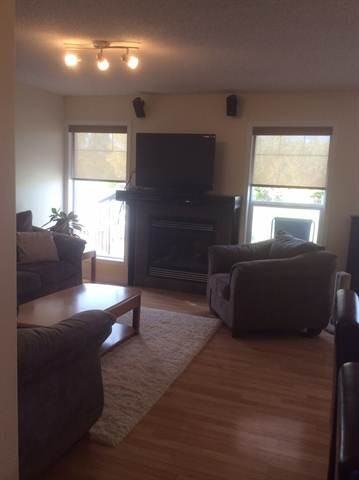 316 Charlotte Way - Photo 3 of 8