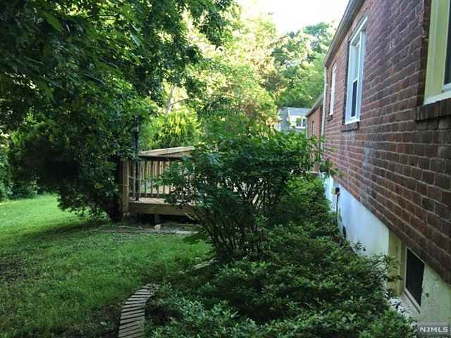 426 Central Park Dr - Photo 3 of 18