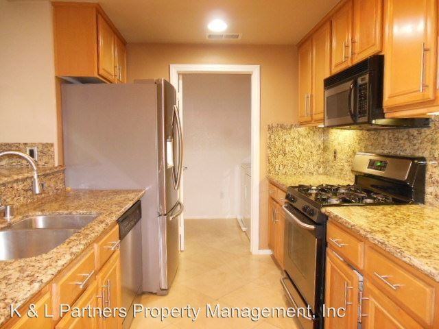 13021 Evening Creek Dr S #22 - Photo 3 of 10