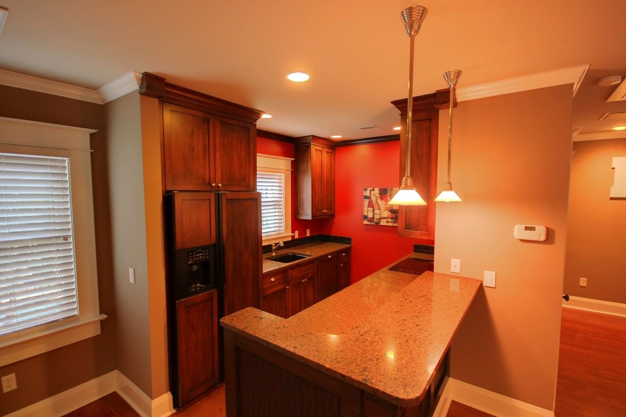 1902 W Dekle Ave - Photo 3 of 19