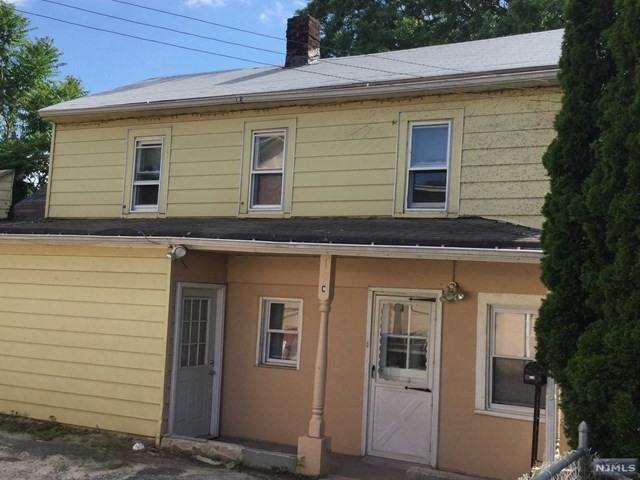 19 Lee Ave - Photo 2 of 16