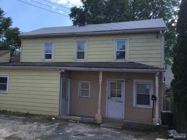 19 Lee Ave - Photo 3 of 16