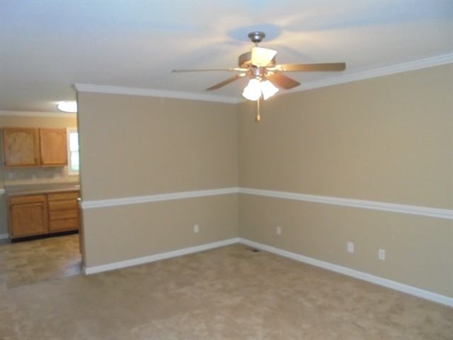 143 Flagstone Way - Photo 2 of 10