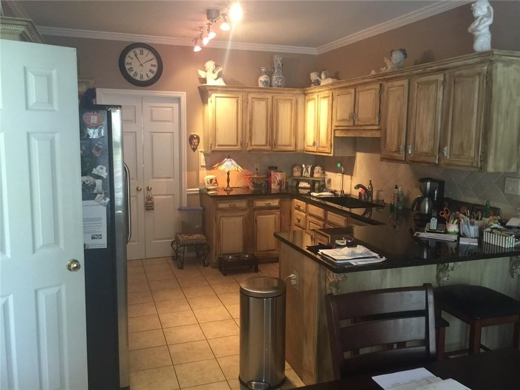 903 Saddle Hill #903 - Photo 3 of 16