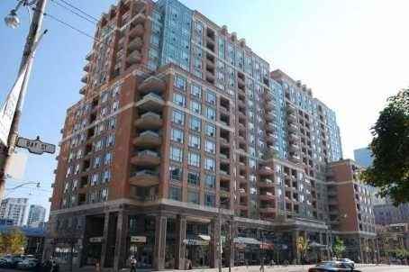 1604 Bay St - Photo 2 of 10