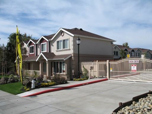 2854 Grove Way - Photo 2 of 5