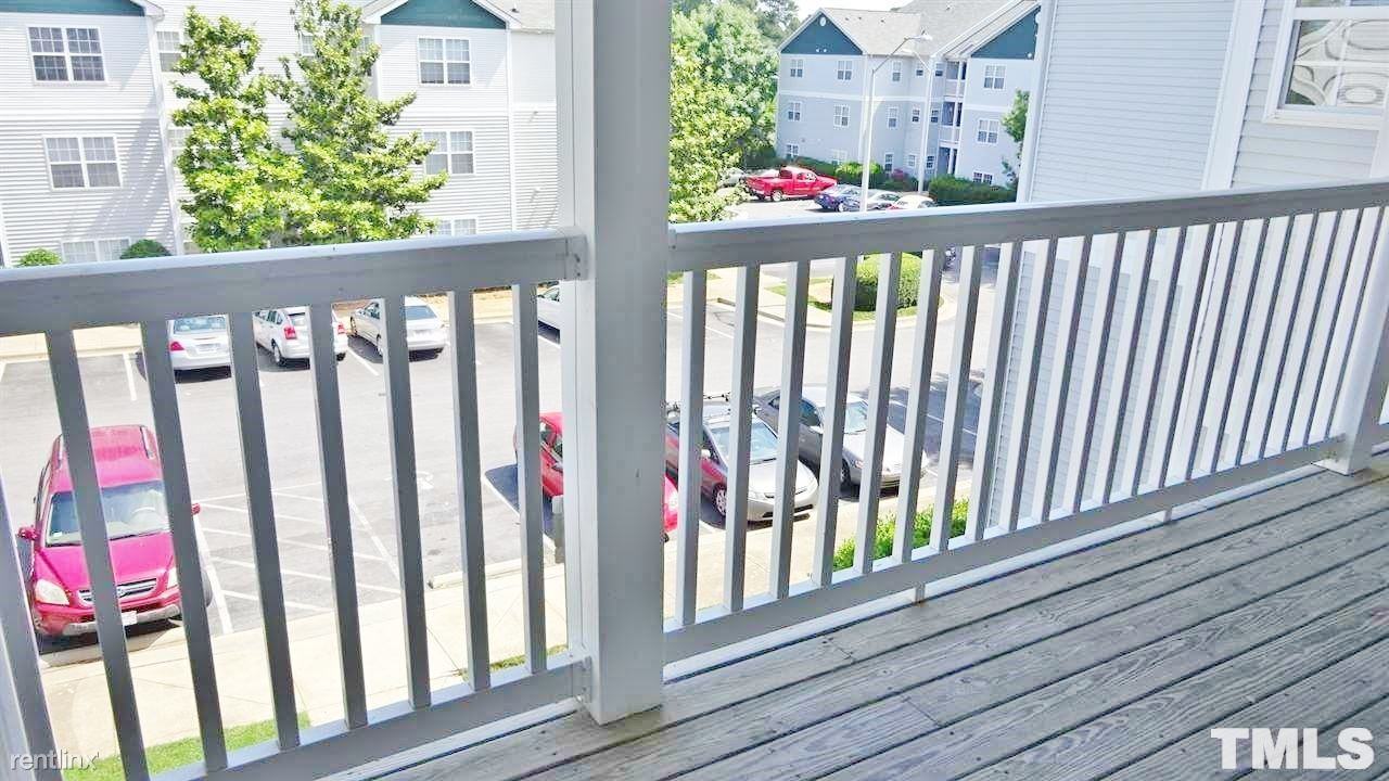 University Woods Apartments by NCSU (Rent By Room) - Photo 3 of 14