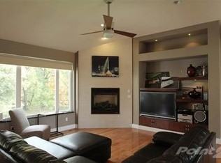 2952 Dubuque St NE - Photo 2 of 9