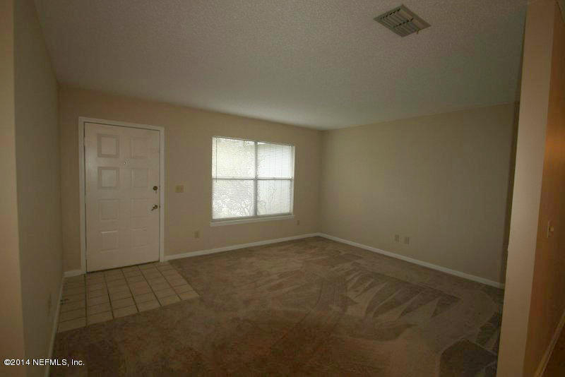 3904 Demery Dr W - Photo 2 of 15