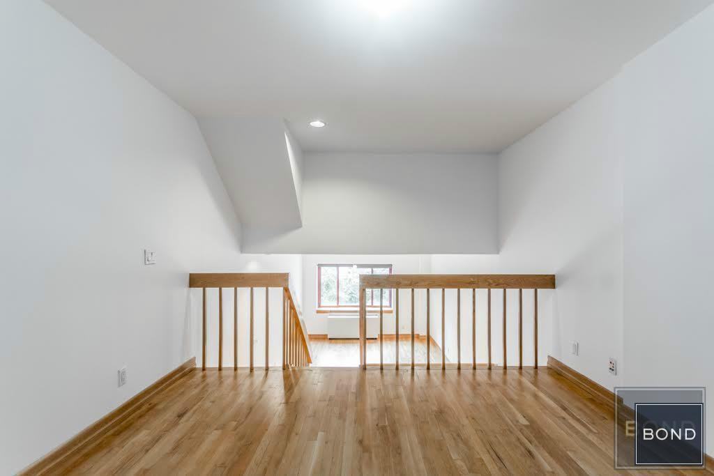 25 Avenue C ic - Photo 2 of 10