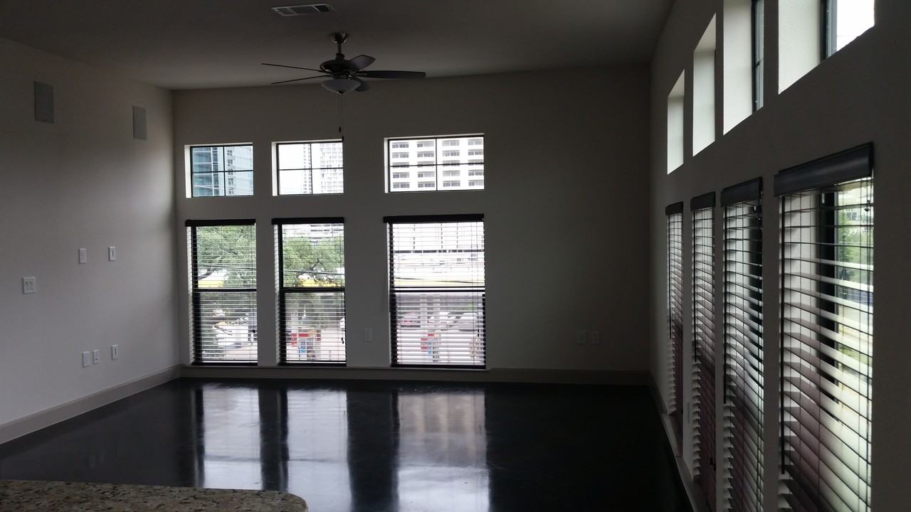 2415 Main St #401 - Photo 3 of 10