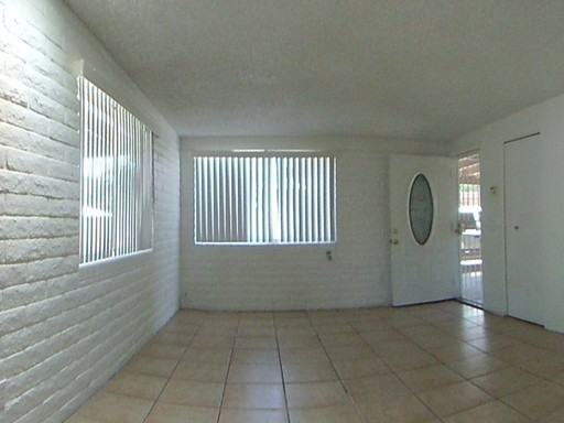 1851 E Calle Muleta - Photo 3 of 7